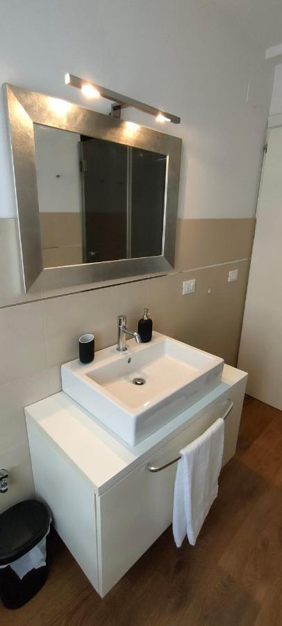 Rododendro 10 Apartment Тарвизио Екстериор снимка